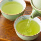 Uống trà xanh buổi sáng sẽ giúp tỉnh táo, làm việc hiệu quả, nâng cao sức đề kháng của cơ thể, tăng cường sinh lực và phòng chống bệnh. Nhiều chuyên gia cho rằng, mỗi người hàng ngày chỉ nên uống từ 2-3 tách trà sẽ thu lại được những lợi ích cho sức khỏe. […]